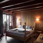 Ristorante Bucaneve Hotell 3*