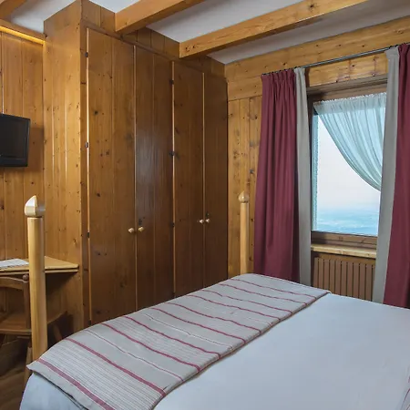 Ristorante Bucaneve فندق Bielmonte