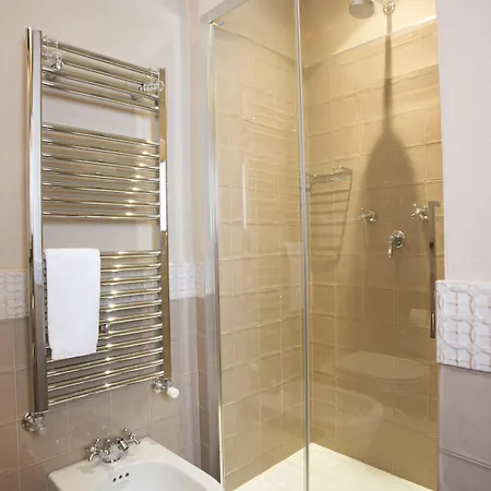 فندق Ristorante Bucaneve 3*