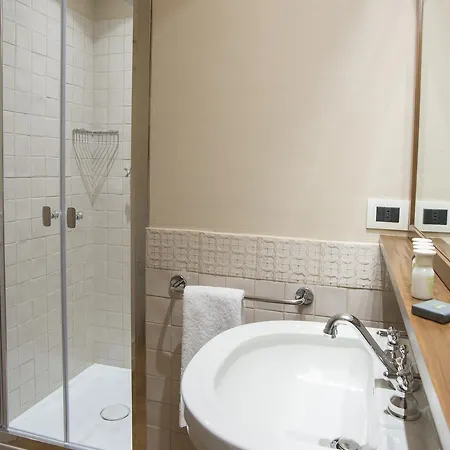 Ristorante Bucaneve فندق